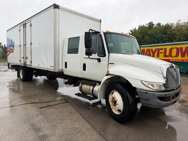 #1665-•-2008-international-navistar-box-truck-image-7