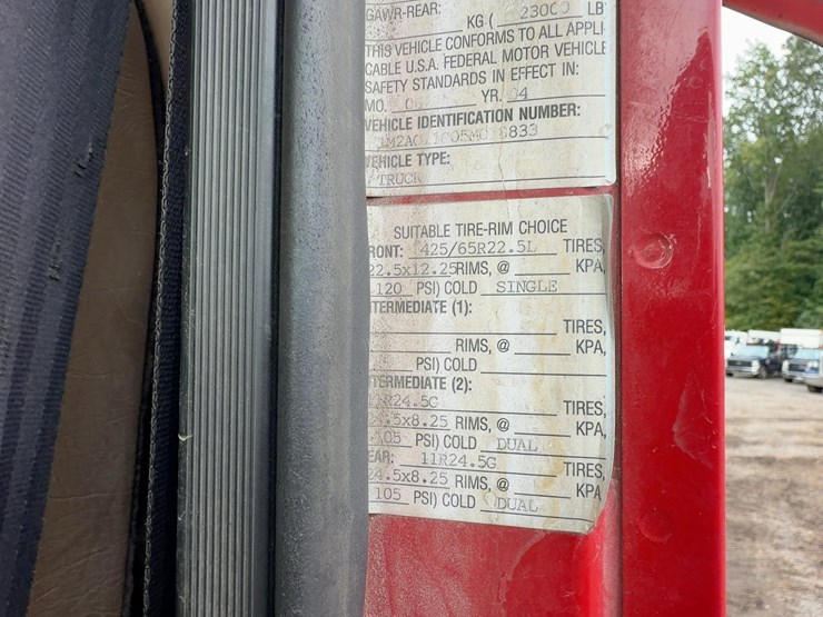 2005-mack-granite-cv713-image-36