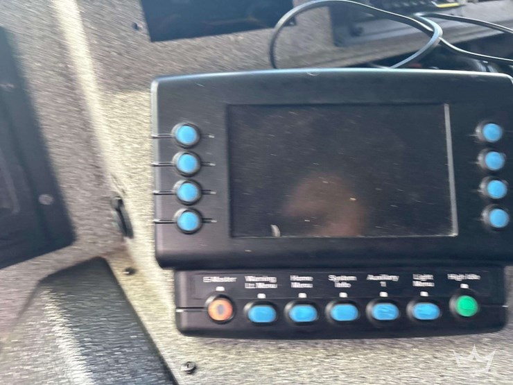 2019-e-one-pumper-image-23