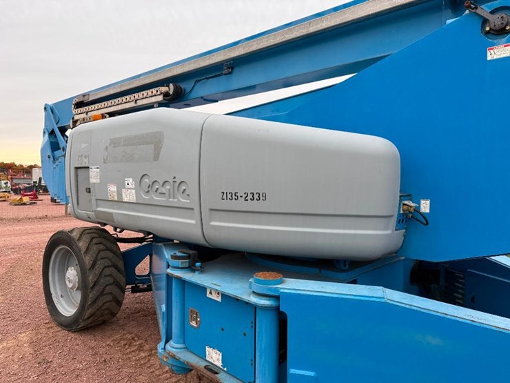 genie-zx135/70-image-33