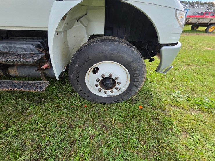 2007-international-durastar-4400-image-52