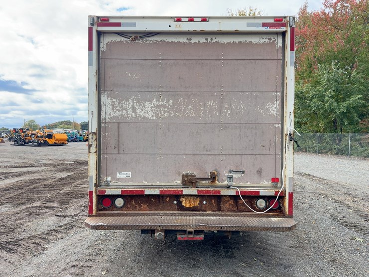 2016-ford-f550-xl-image-4