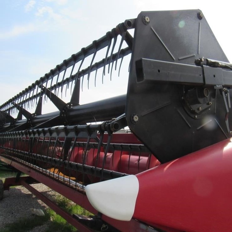 2011 CASE IH 3020