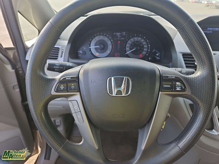 2013-honda-odyssey-image-20