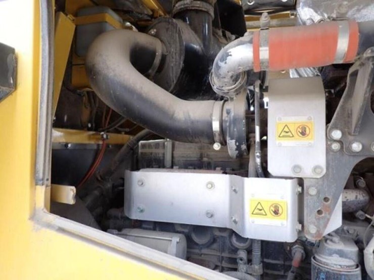 2017-komatsu-wa320pz-6-image-65