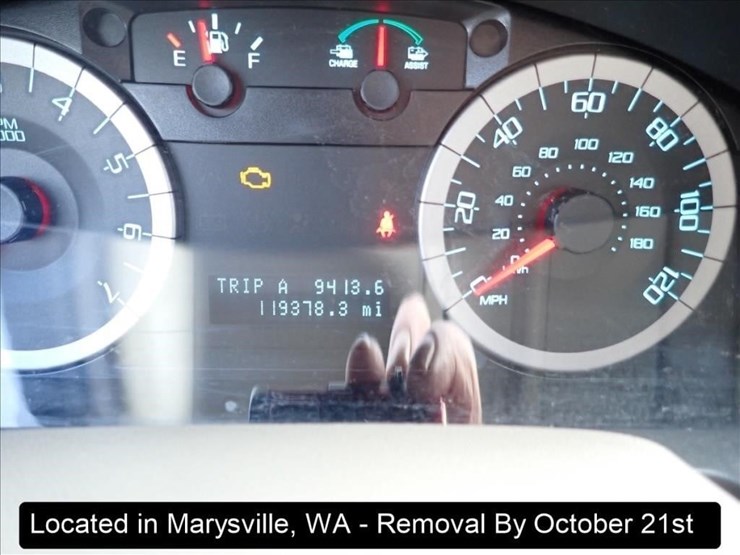 2010-ford-escape-image-8