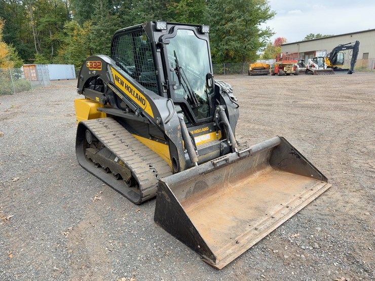 2023-new-holland-c332-image-7