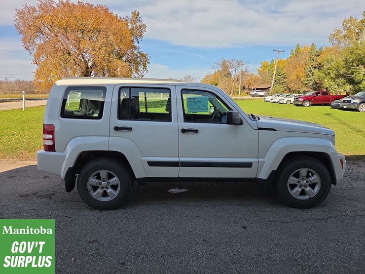 2009-jeep-liberty-image-7