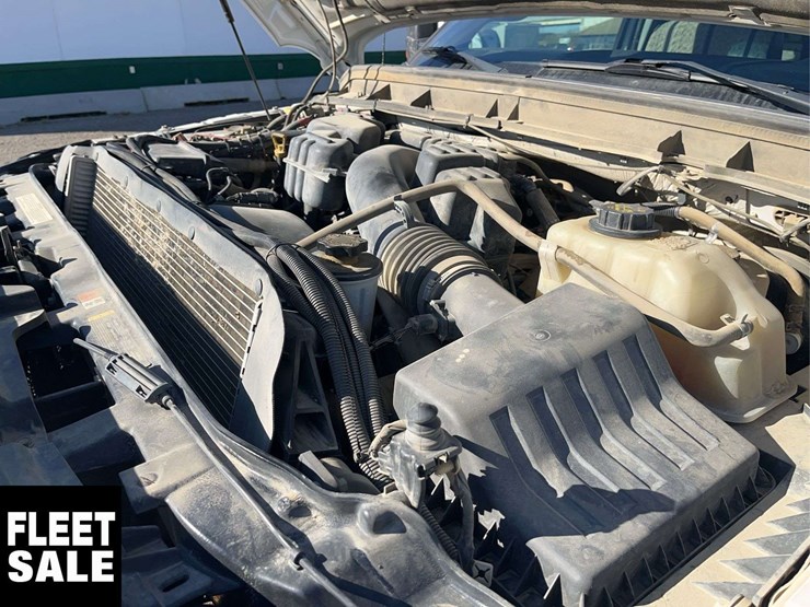 2015-ford-f350-image-24