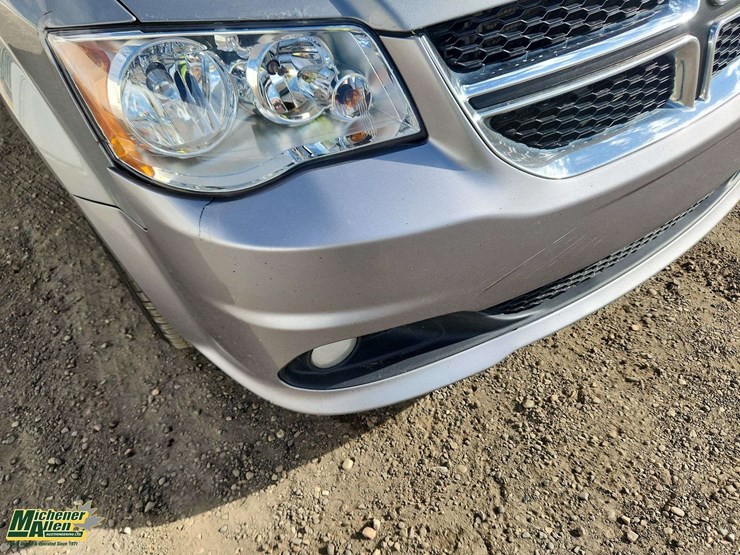 2014-dodge-grand-caravan-se-image-31