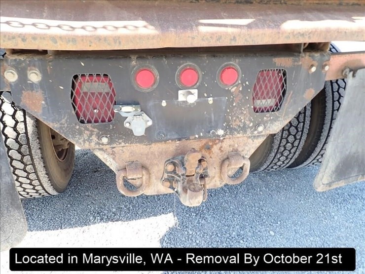 2005-ford-f650-image-29