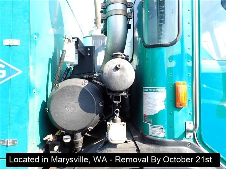 2018-peterbilt-520-image-27