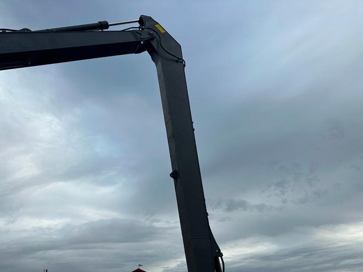 volvo-ec250e-lr-image-32