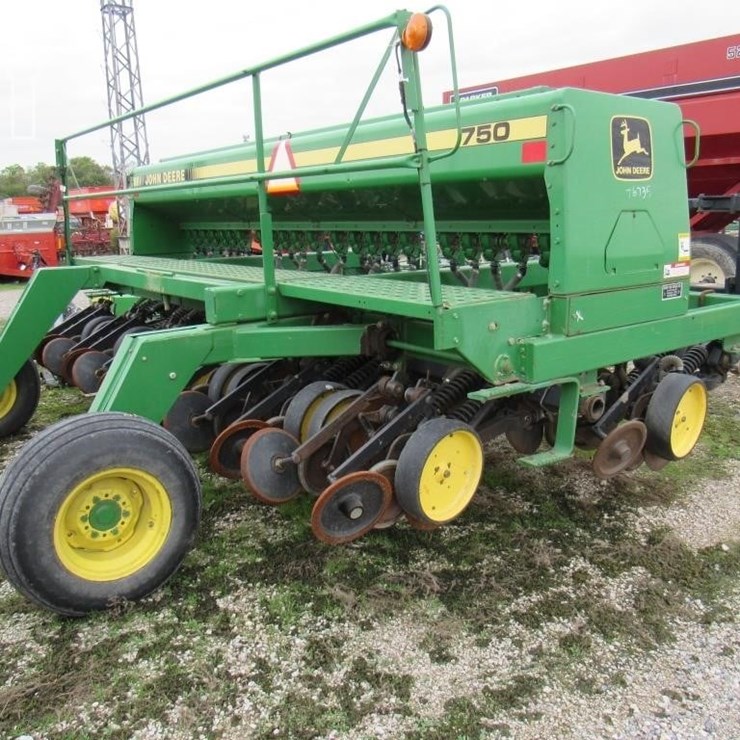 1993 JOHN DEERE 750
