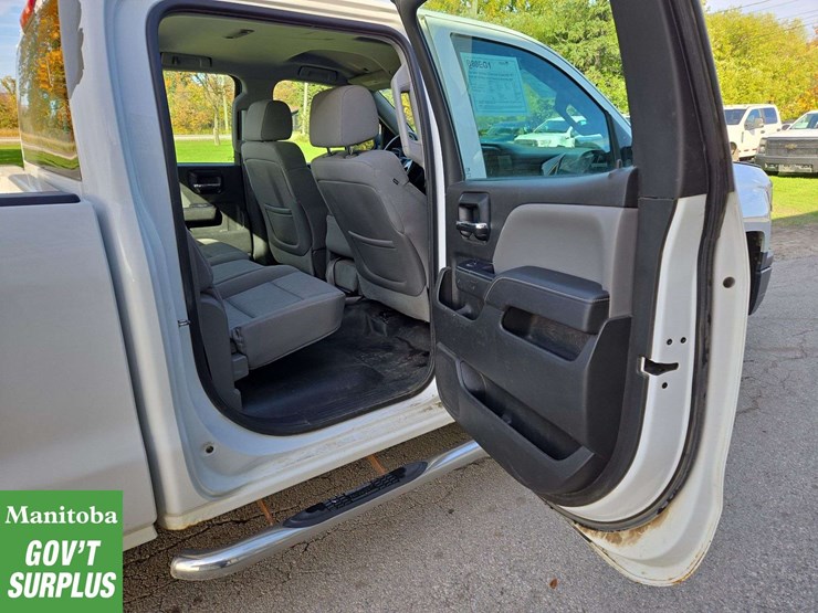 2014-chevrolet-silverado-1500-image-25