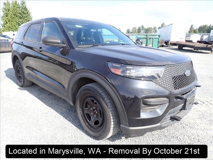 2021-ford-explorer-image-13