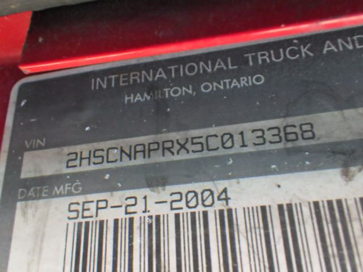 2005-international-9400i-image-25