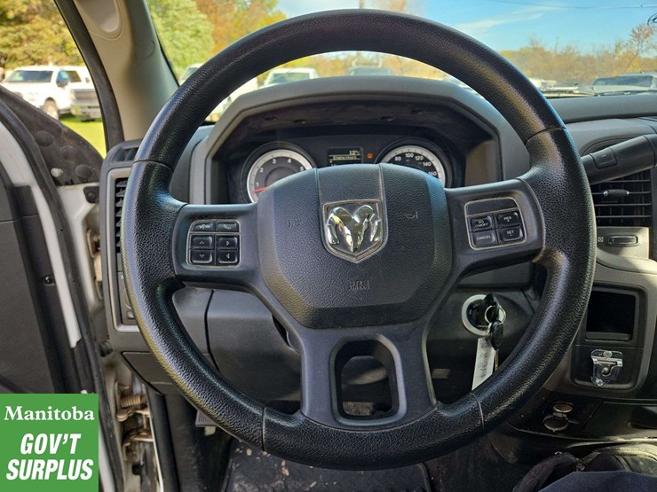 2013-dodge-1500-image-14