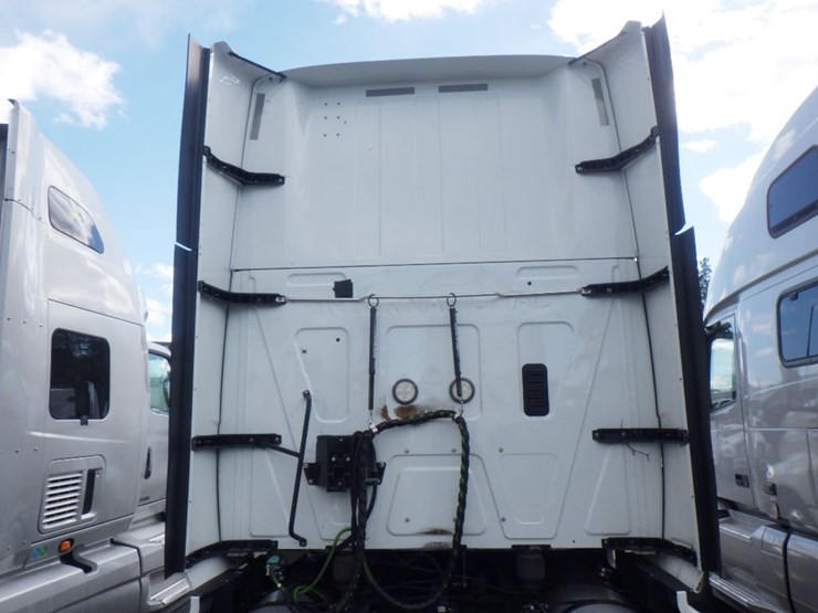 2021-international-lt-image-11