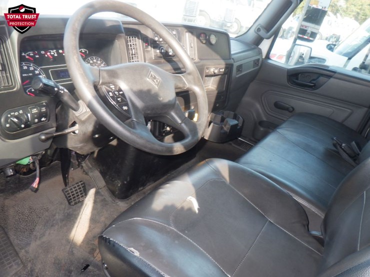 2020-international-mv607-image-10