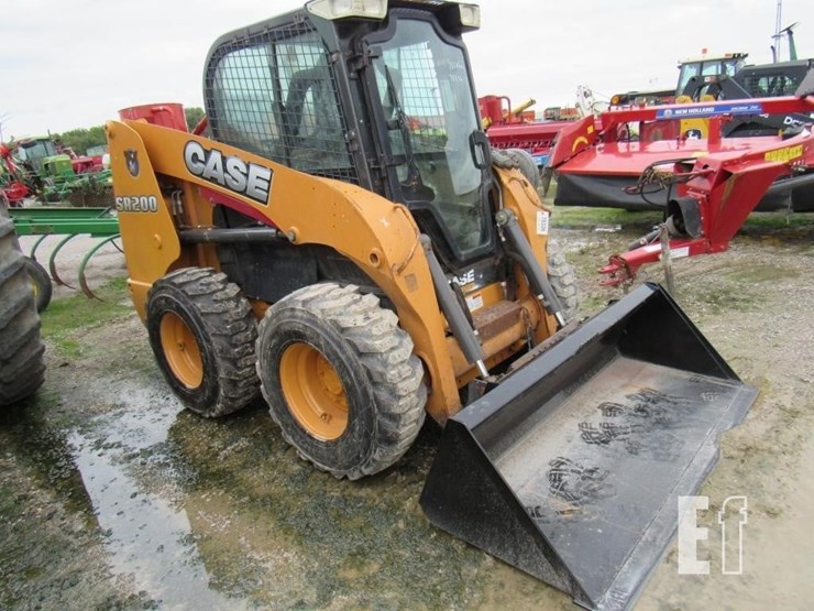 2013-case-sr200-image-1