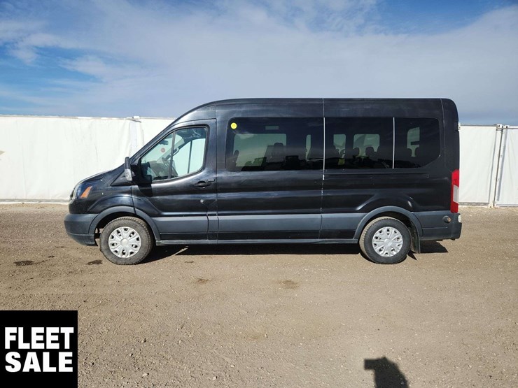 2016-ford-transit-image-21