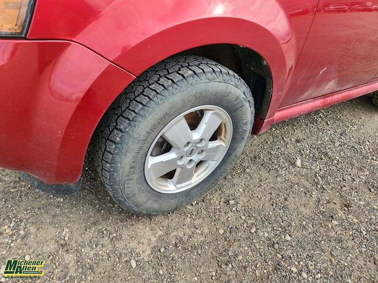 2012-ford-escape-xlt-image-9