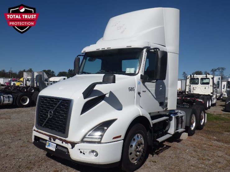 2019-volvo-vnr300-image-1
