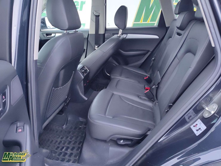 2012-audi-q5-image-11