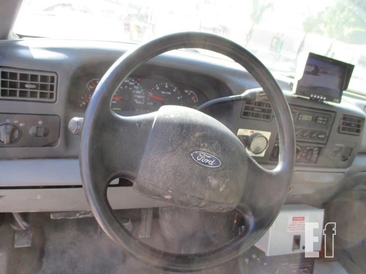 2003-ford-f450-image-11