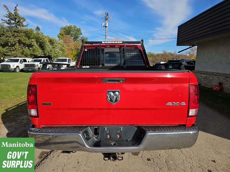 2015-dodge-1500-image-6
