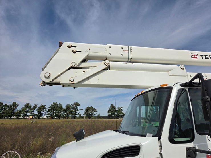 2007-international-durastar-4400-image-11