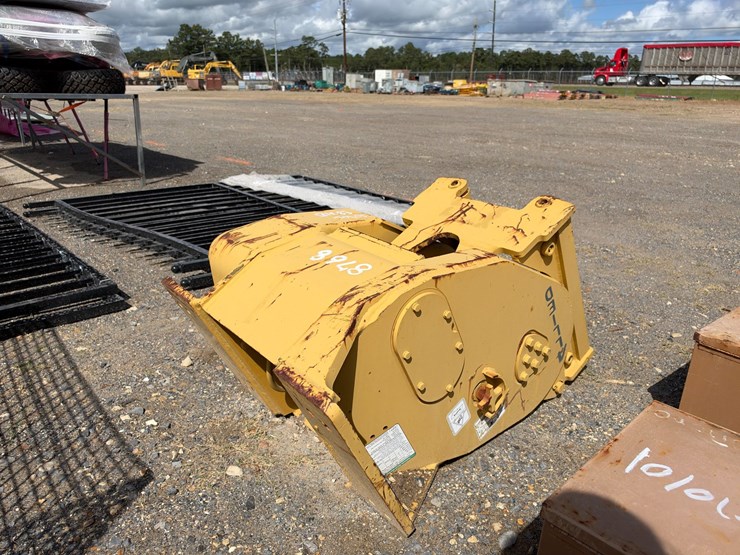 caterpillar-d5k-image-3