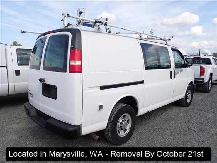 2011-chevrolet-express-2500-image-10
