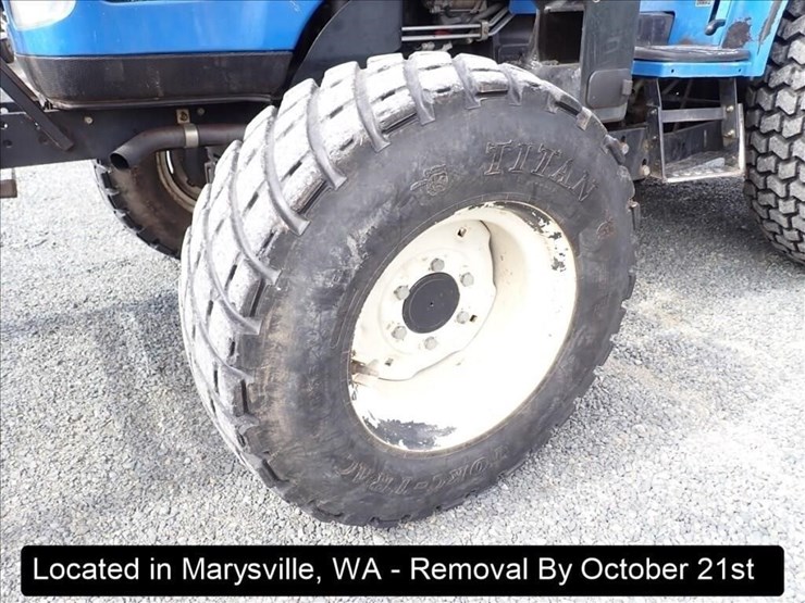 2009-new-holland-t2420-image-23