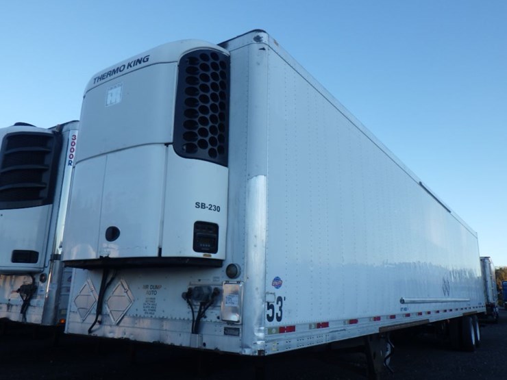 2012-utility-3000r-image-1