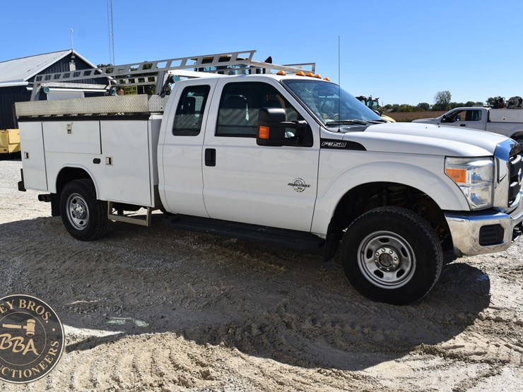 2015-ford-f350-sd-image-5