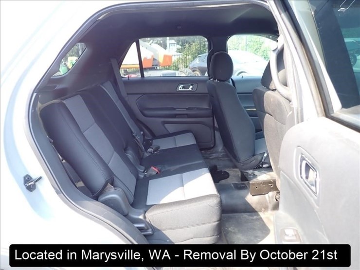 2014-ford-explorer-image-25