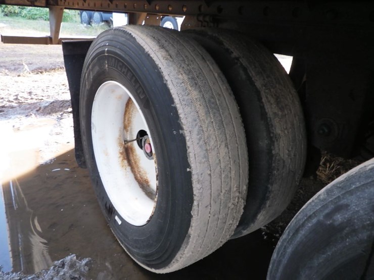 2012-utility-reefer-image-16
