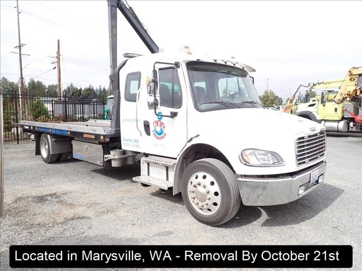 2024-freightliner-m2-image-36