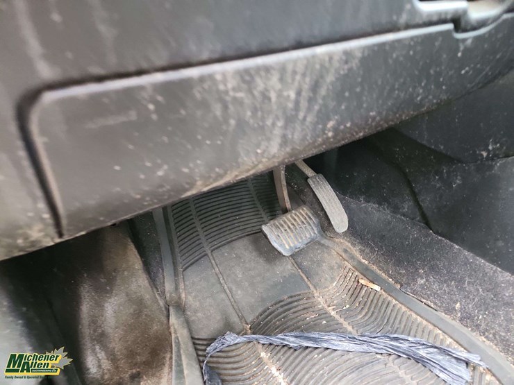 non-operable-2008-land-rover-lr2-se-image-16