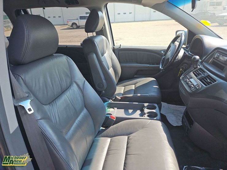 2006-honda-odyssey-image-18