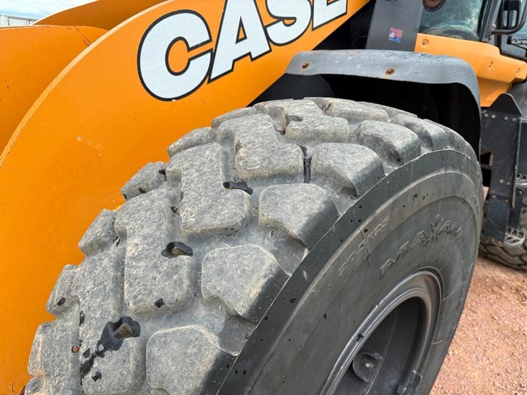 2019-case-721g-image-10
