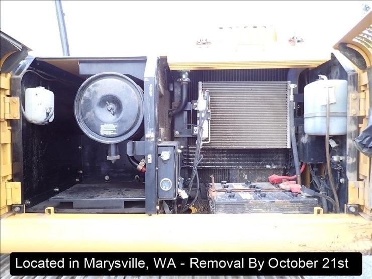 2004-deere-200c-lc-image-9