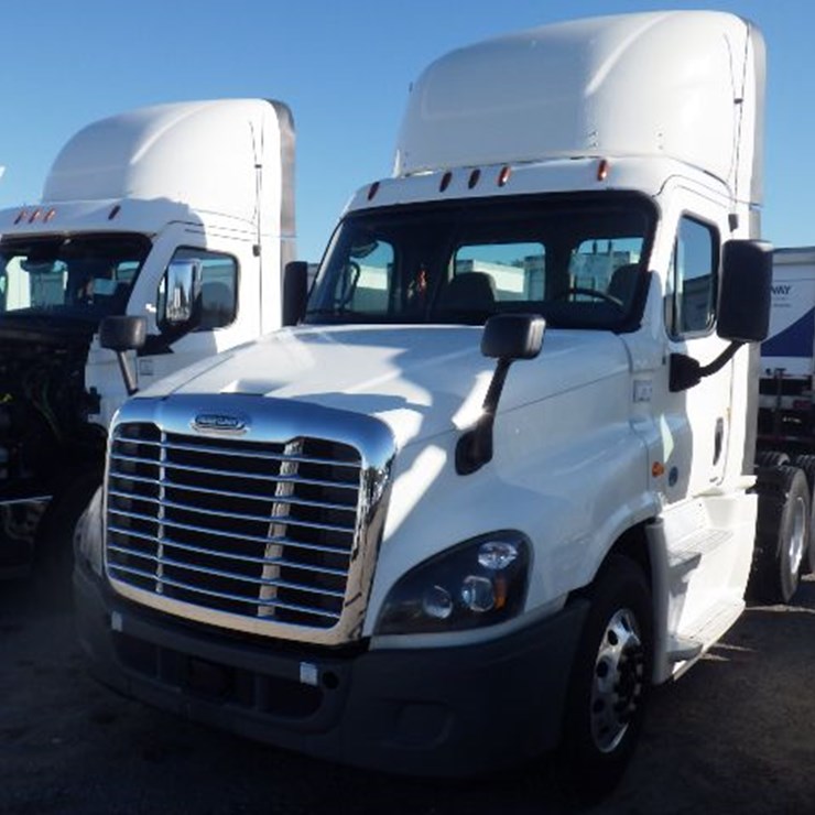 2019 FREIGHTLINER CASCADIA 125 EVOLUTION