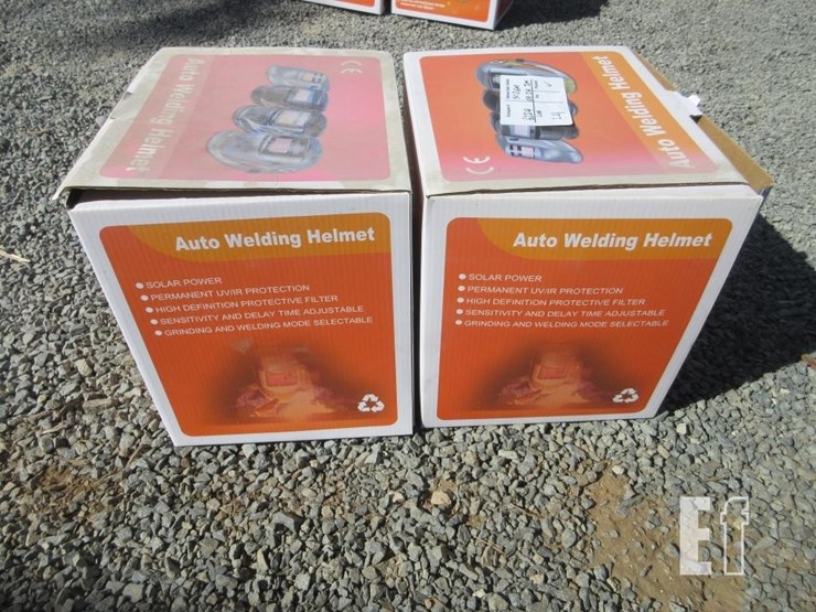 (2)-welding-helmets-image-1