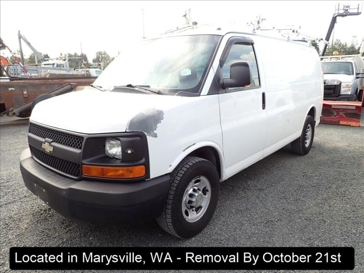 2011-chevrolet-express-2500-image-1
