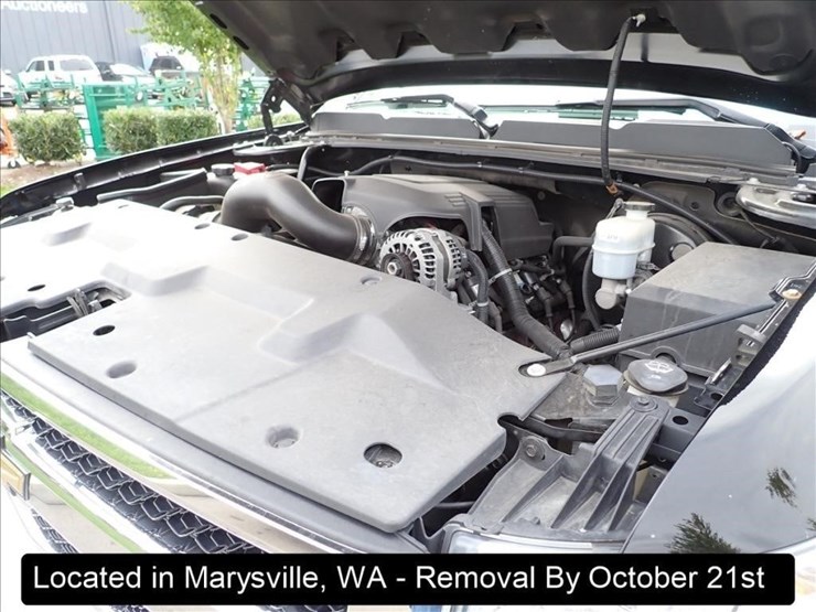 2011-chevrolet-1500-image-2