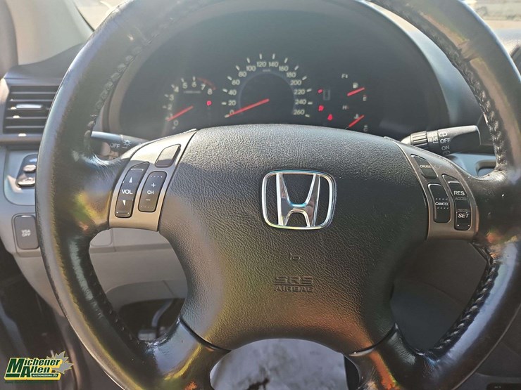 2006-honda-odyssey-image-19