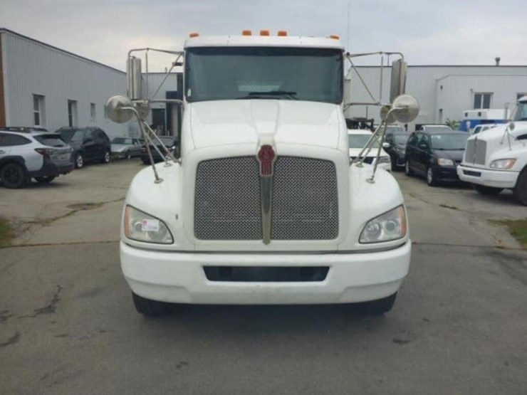 2018-kenworth-t370-image-8